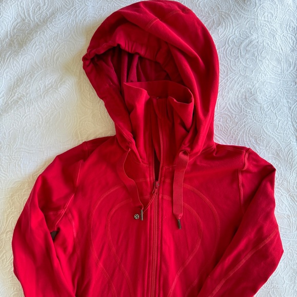 Lululemon Stride long sleeve Jacket with hoodie - Picture 7 of 14